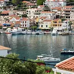 Apartment Makris House- Panorama Agia Efimia